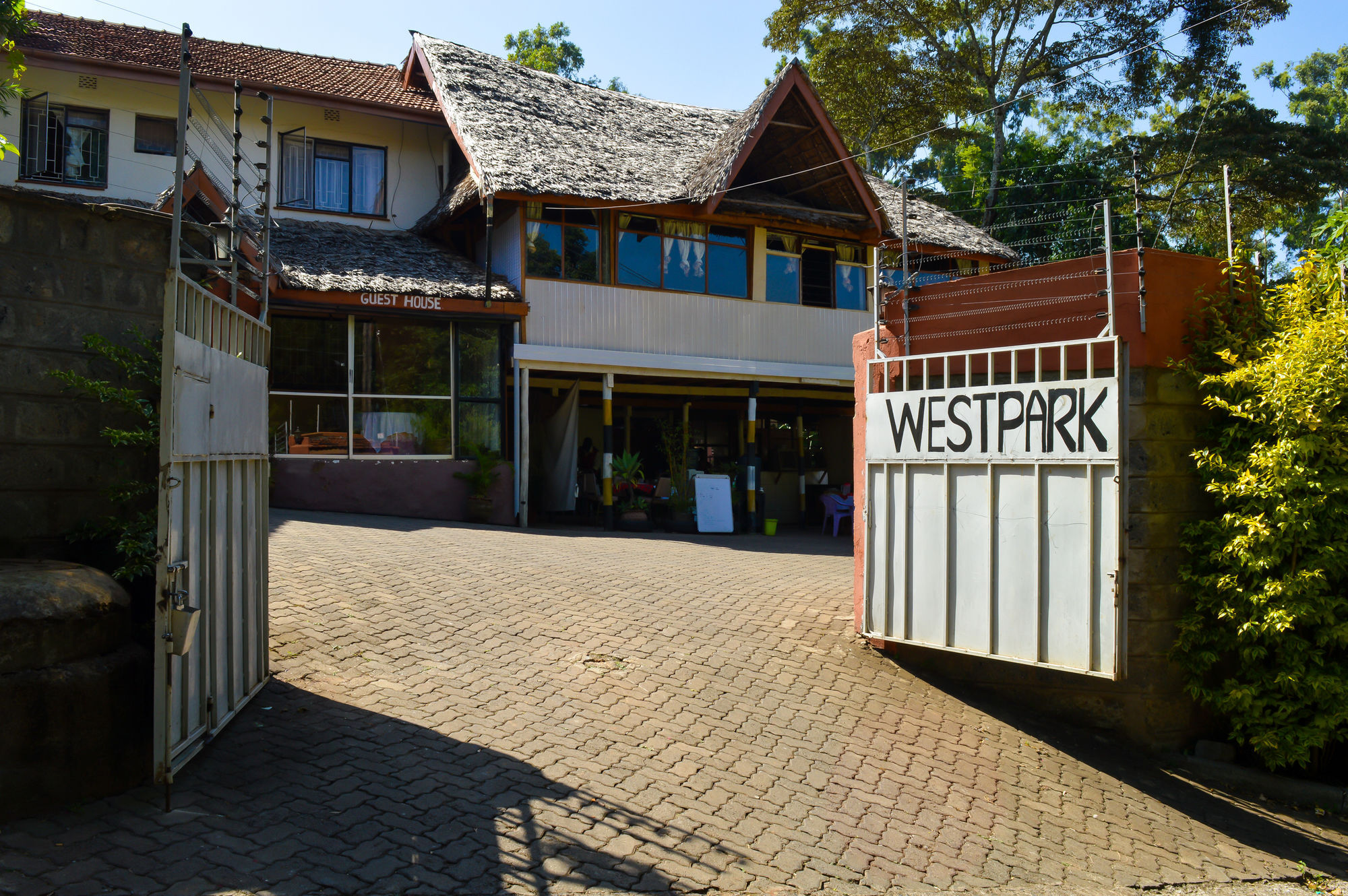 West Park Hotel Nairobi Dış mekan fotoğraf